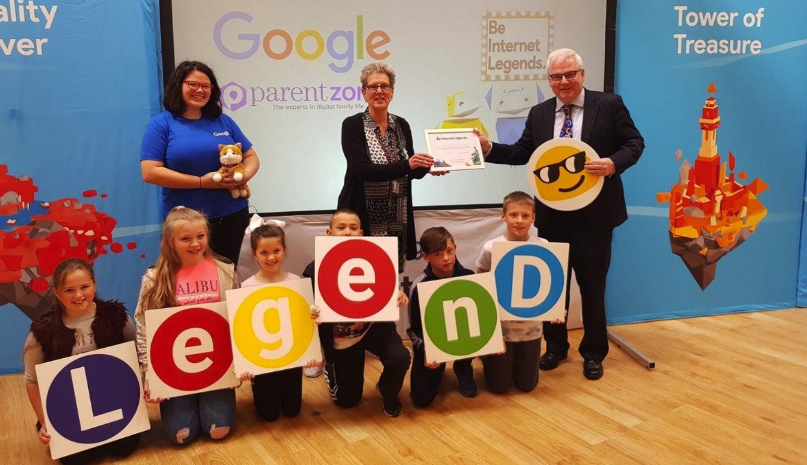Alyn and Deeside MP Mark Tami joined Google at Queensferry CP to hear how pupils were being taught five key lessons about online safety.
